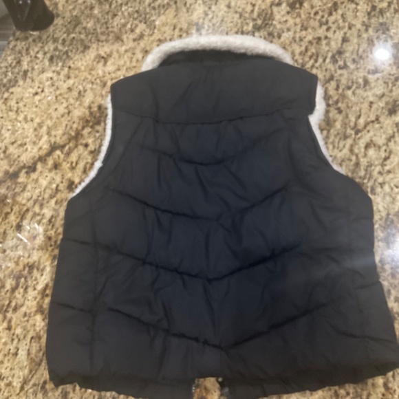 Women’s PAO Sport Black Quilted Puffy Vest Size L - Picture 10 of 10